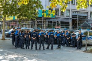 Security-Planung für Demonstrationen - Zusammenarbeit mit der Polizei